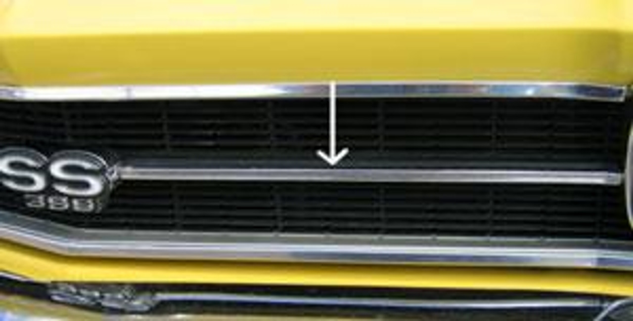 1969 Center Grille Molding