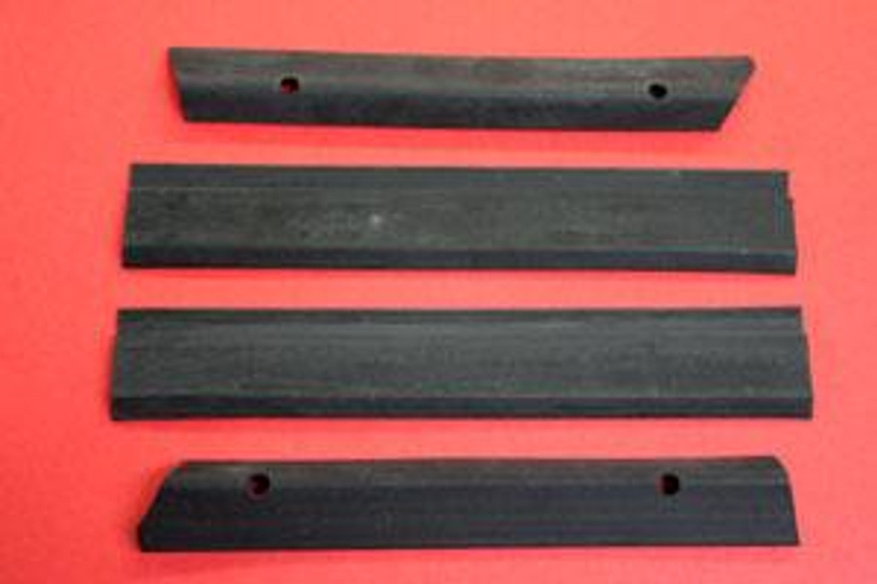1968-72 Automatic Side Shifter Rubber (Pair)