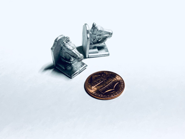 MM21 Horsehead Horse Head Book ends Bookends Dollhouse Miniature 1/12