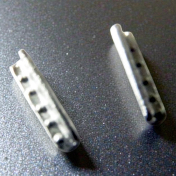 48-017 HOPPER CAR OFFSET RIBS FOR WEAVER OFFSET SIDE O SCALE (FORMERLY KEIL-LINE)