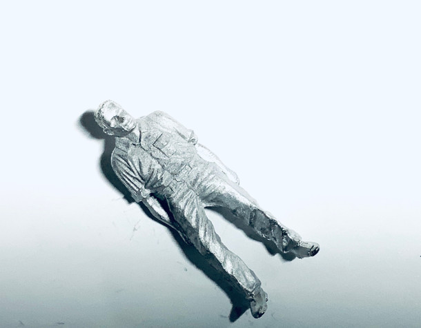 48-1344 Man with Arms Behind Carrying Figure FKA Keil Line O scale