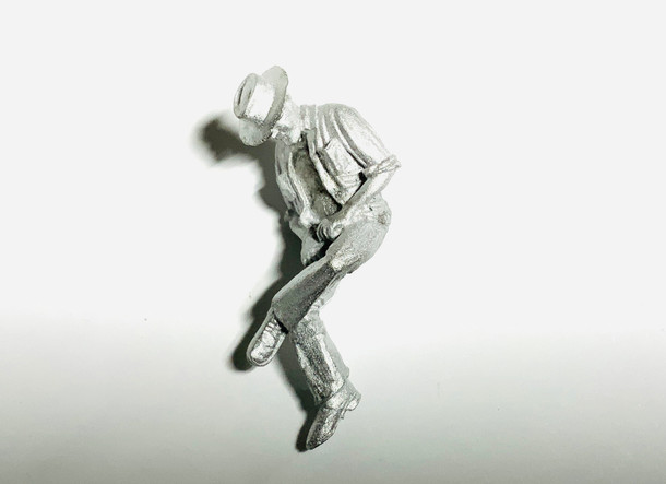 48-1384 Man Sleeping in Chair Figure FKA Keil Line O scale