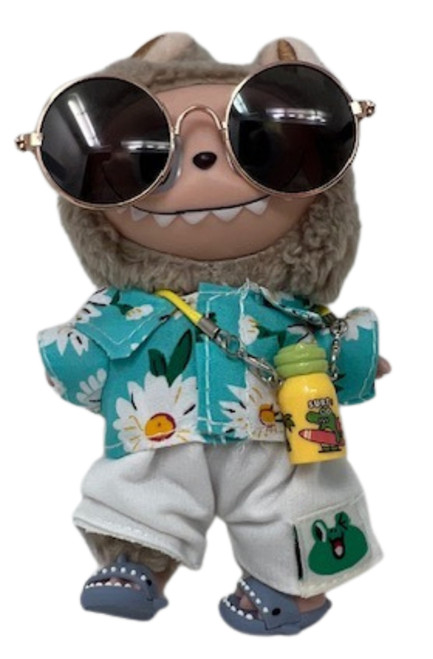 Doll Clothes Superstore 6-Piece Surfer Outfit with Clothes & Accessories for 17.5 cm Labubu Dolls  Ready for a Wave Day