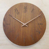 Te Reo Clock Wood - Dark