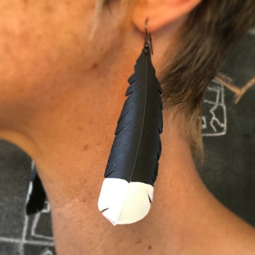 Re:purpose Single Huia Feather Earrings - Hand painted