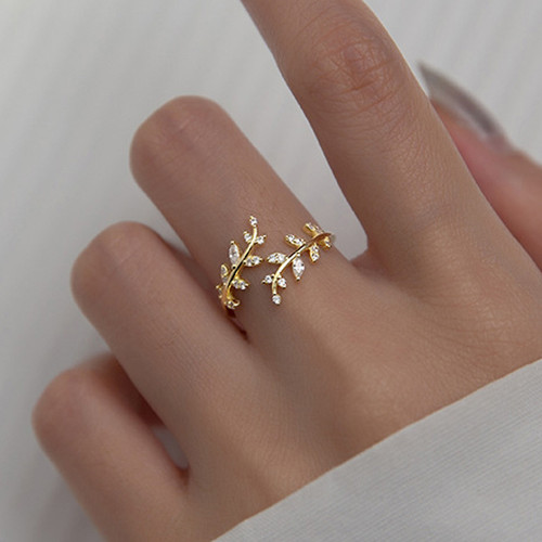 Laurel Wreath Ring - Eunoia Fine Jewelry