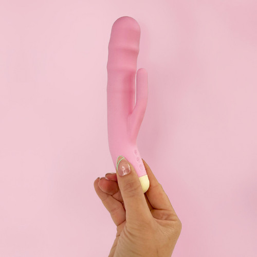 DeeDee: Thrusting Rabbit Vibrator