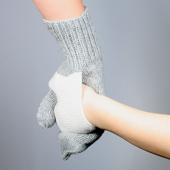 Hand in Hand Merino Wool Gloves