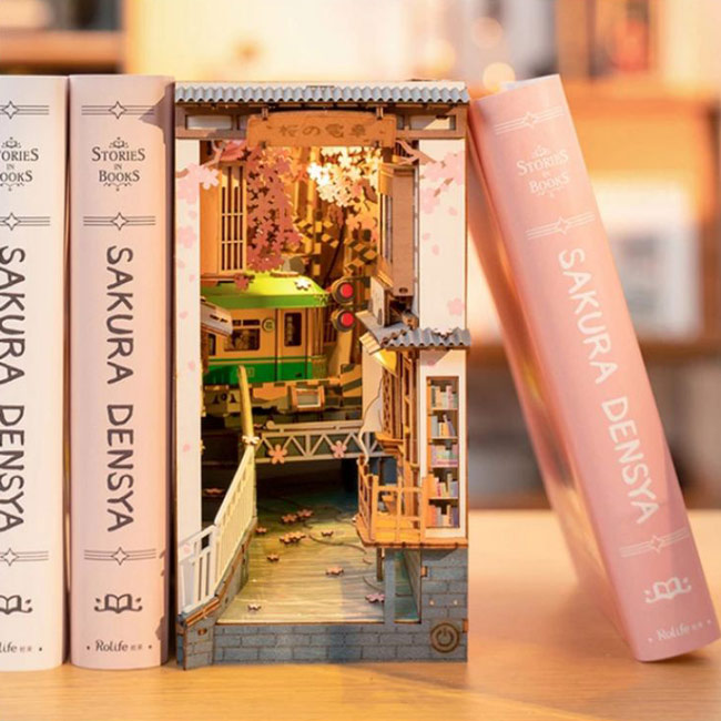 ROBOTIME DIY Book Nook Kit Bookend Stand Bookshelf Insert Bookcase  Miniature House with Sensor Light 3D Wooden Puzzle Model Building (Sunshine  Town)