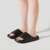 Breathable upper material keeps your feet cool and comfortable.