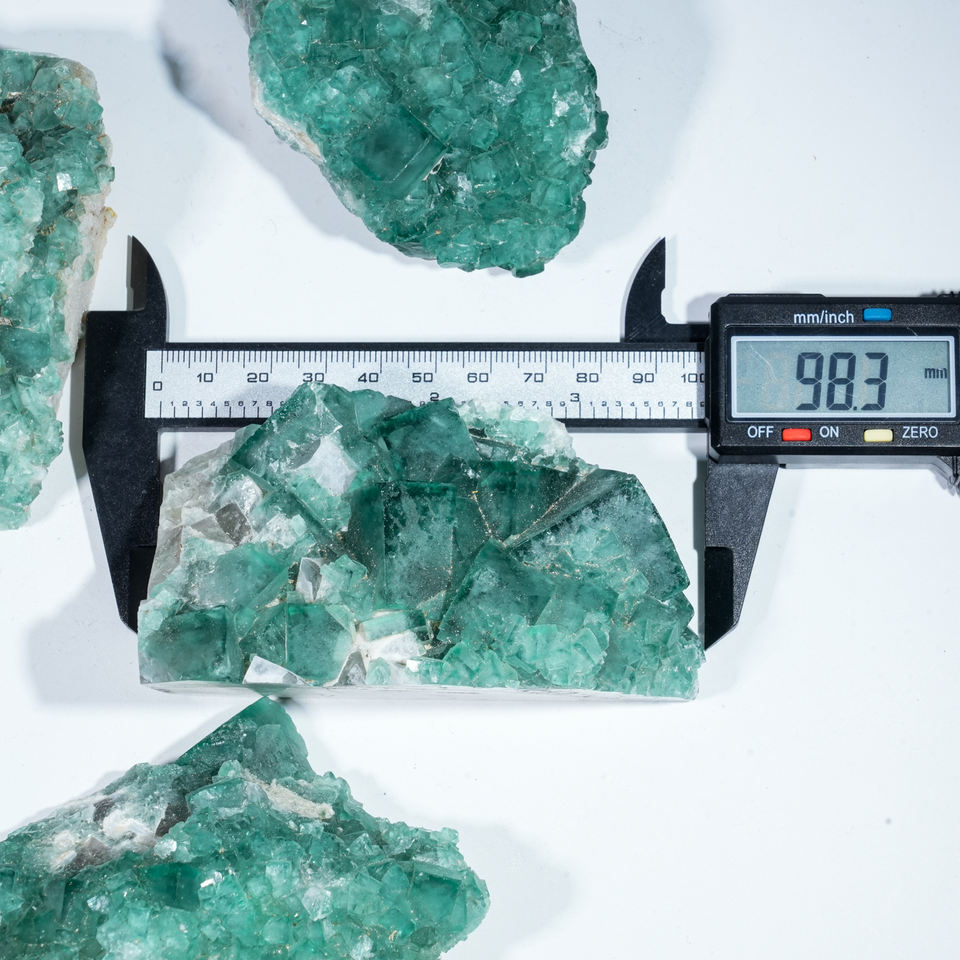 High grade green fluorite crystal specimen – natural rough geode – main product image