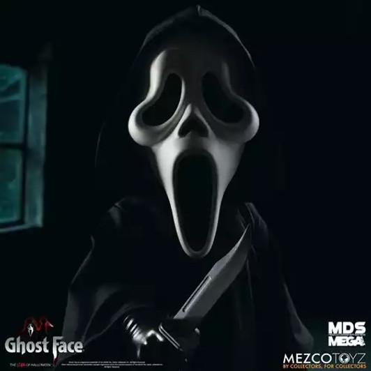 Mezco Toyz Ghost Face - MDS Mega Scale - 15" Doll