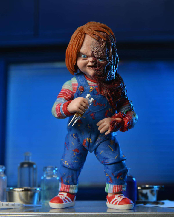 NECA Chucky (TV Series): Ultimate Chucky - 7" Scale Figure