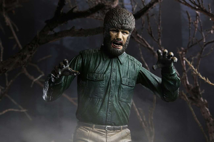 NECA Universal Monsters - Ultimate Wolf Man (Color) 7" Scale Action Figure