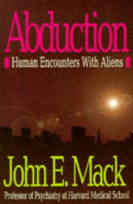 Abduction: Human Encounters with Aliens (Pocket books) Abduction: Human Encounters with Aliens (Pocket books)