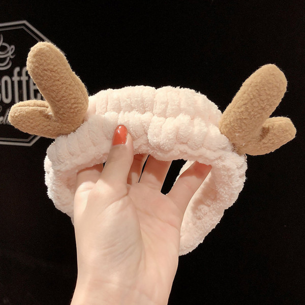 Makeup Headband Cute Look Skin Friendly Soft Elastic Band Face Wash Headband Lightweight Skincare Headbands Small Antlers Light Pink