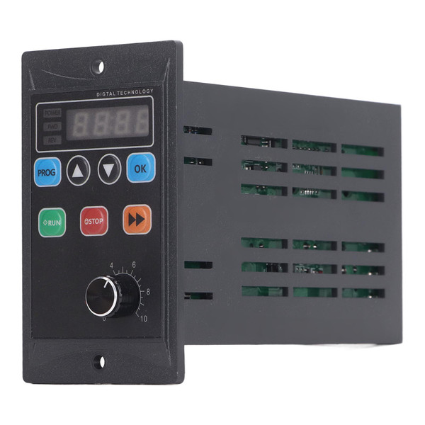 Variable Frequency Drive 1PH 176‑264V Input 3PH 0‑220V Output VFD 750W for Motor Pump