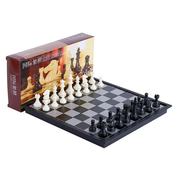 International Chess Kit Folding Chessboard Practical Interesting Magnetic Travel Chess Set for Entertainment