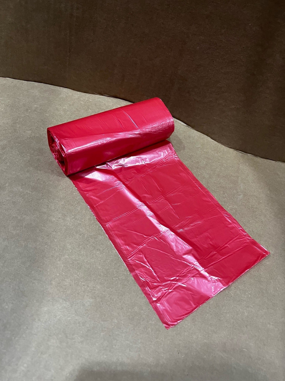 Victoria Bay Can Liner 24X24 IN Red Plastic 8MIC Coreless 1000/Case