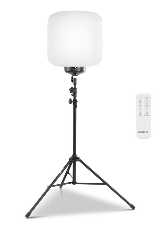 G3 Series Light Fixture Kit 250 Watt Includes Tripod & Remote Control 1/Each