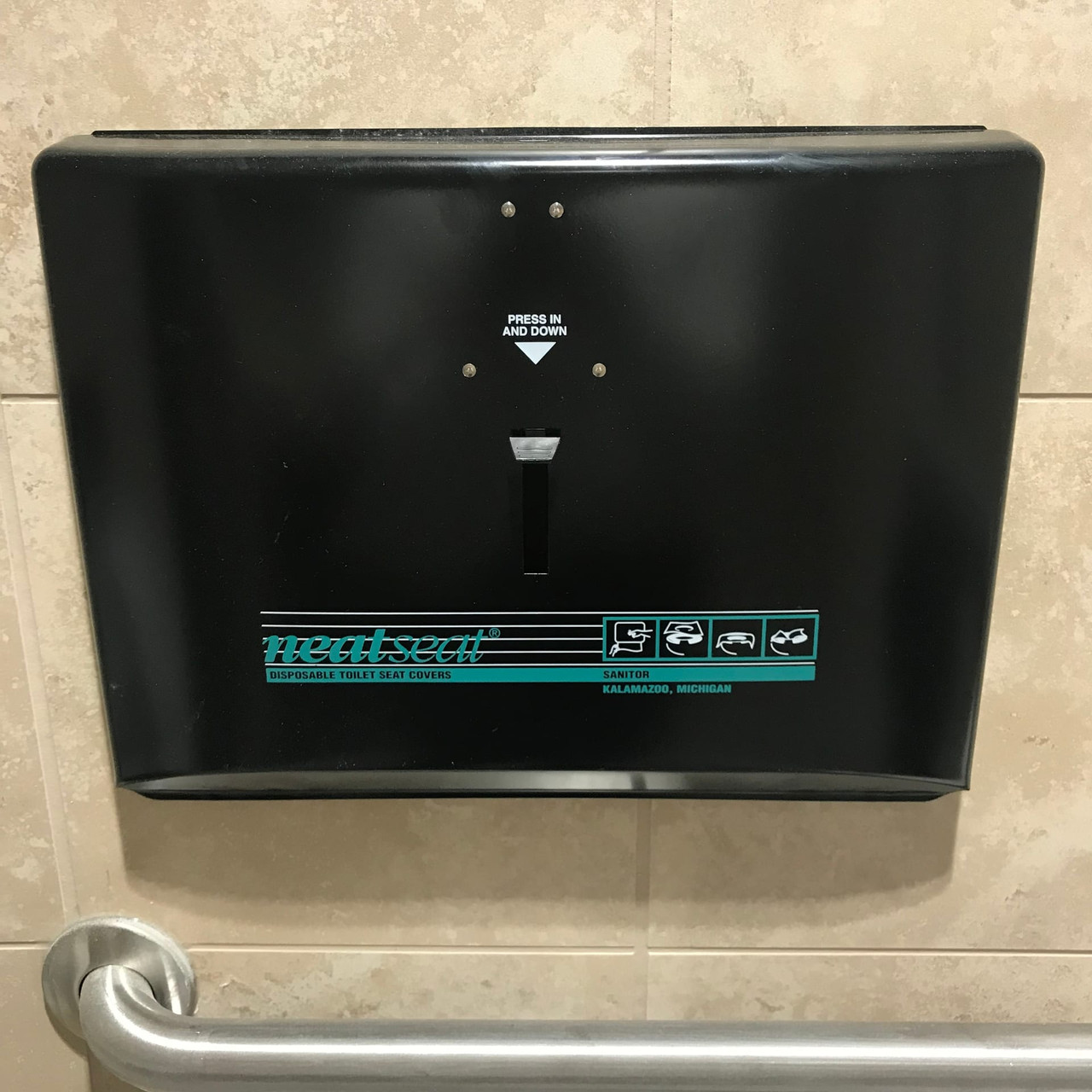 NeatSeat® Toilet Seat Cover Dispenser 1/Each