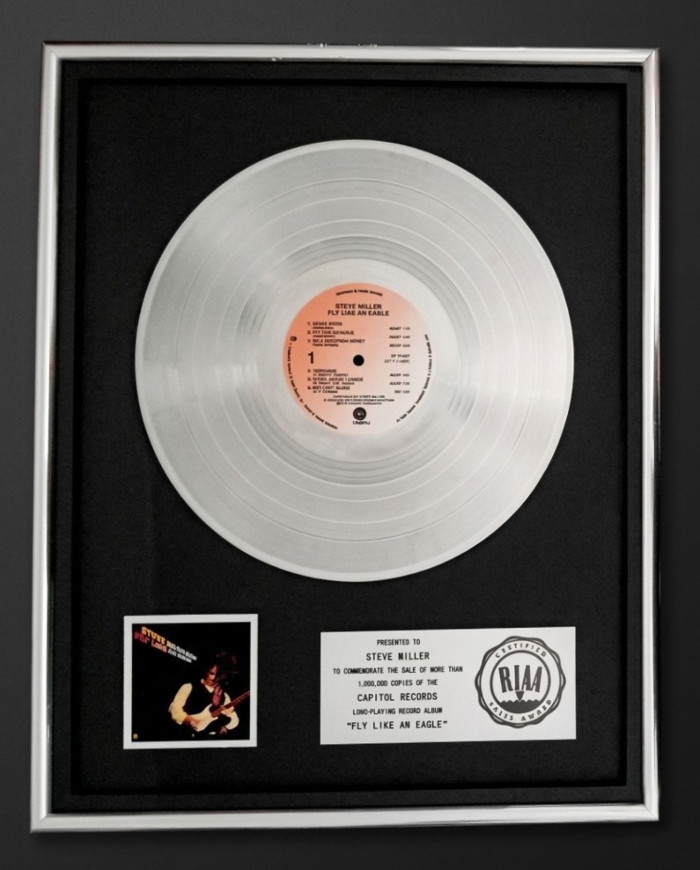 Steve Miller Band Fly Like An Eagle LP Platinum RIAA Record Award Capitol Records
