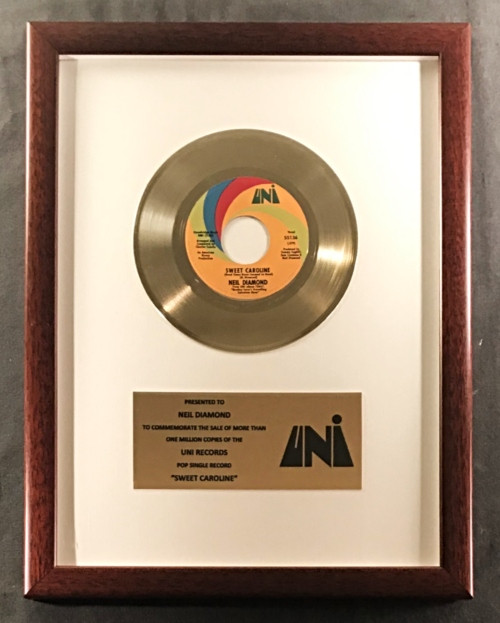 Neil Diamond Sweet Caroline 45 Gold Non RIAA Record Award Uni Records
Neil Diamond Sweet Caroline 45 Gold Non RIAA Record Award Uni Records