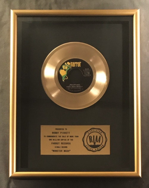 Bobby Boris Pickett Monster Mash 45 Gold RIAA Record Award Parrot Records
