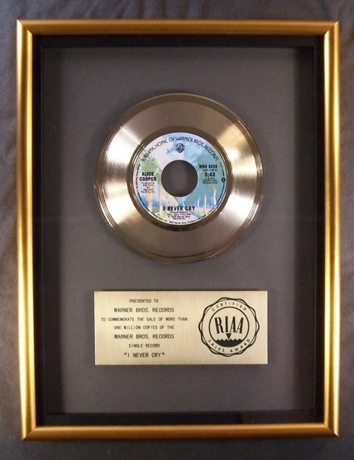 Alice Cooper 3 Award Deal (Deposit) 
