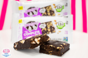Lenny & Larry's Complete Cookie-fied Bar - Cookies & Creme at The Protein Pick and Mix