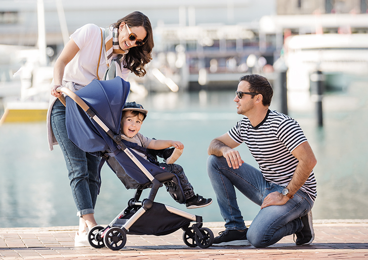 reds baby travel stroller