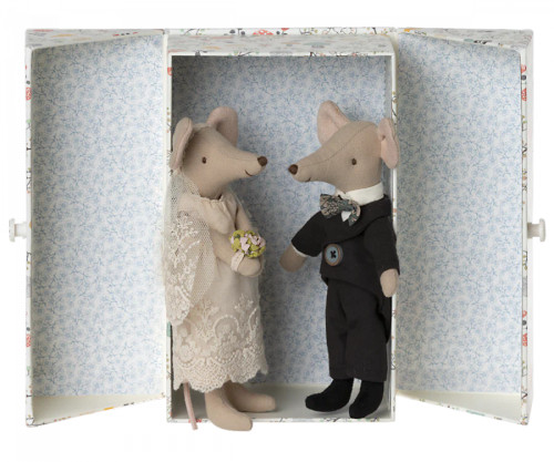 Mamma & Pappamus som Brudpar