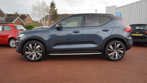 Volvo XC40 1.5h T5 Twin Engine Recharge 10.7kWh R-Design Pro