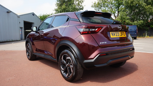 Nissan Juke 1.0 DIG-T N-Connecta