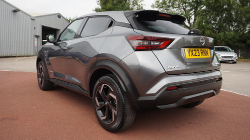 Nissan Juke 1.6 N-Connecta Auto Euro 6 5dr
