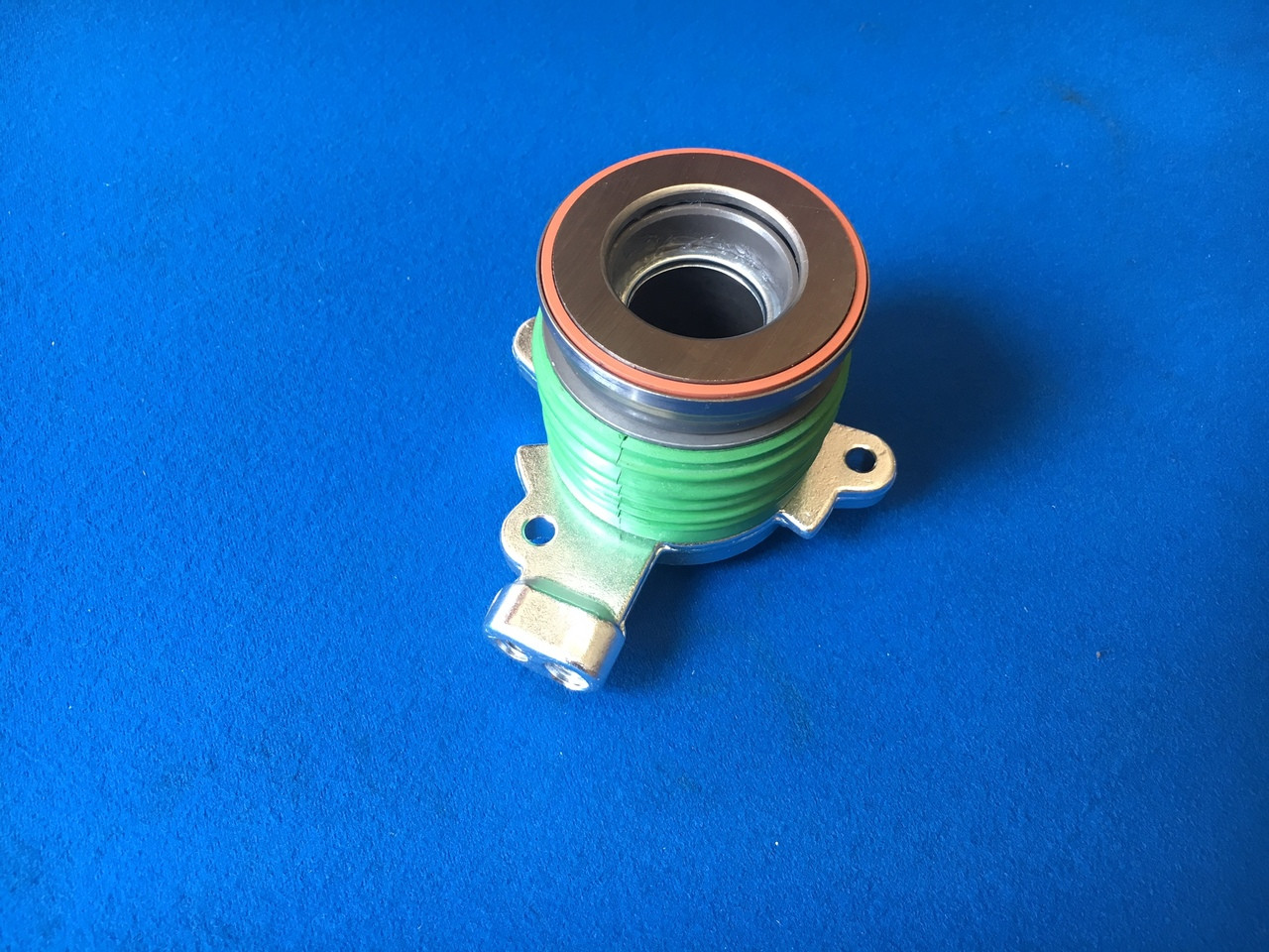 Replacement Slave Cylinder For Our T5 Gearbox Centric Hydraulic Clutch