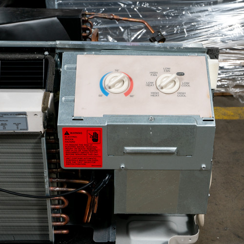 Refurbished LG 7,000 BTU PTAC Unit | 208/230 Volts - 15 Amp - Electric Heat - Knob Control - A+ Grade