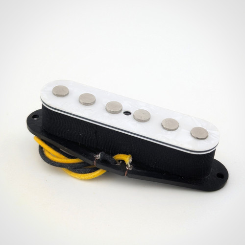 Stelly with White Pearl top and Yellow/Black Pushback wire