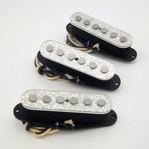 Muy Grande Strat Set with Silver Sparkle Tops