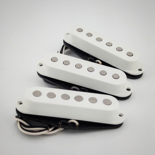 Big Bottom Strat Set with White covers