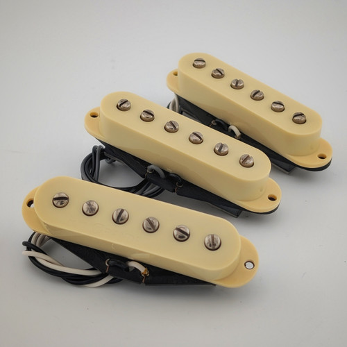 Dirty Harry Strat Set with Creme covers