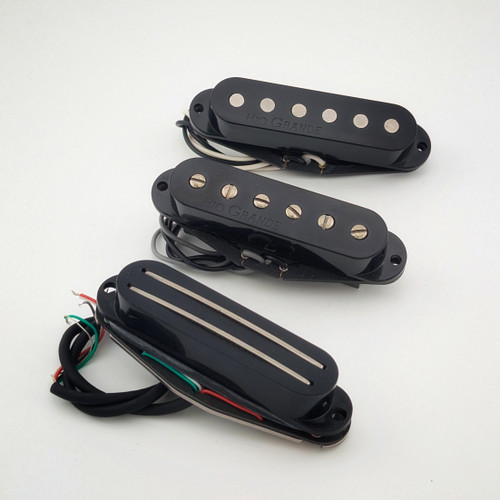 Lucky Punk Strat Set with Black covers