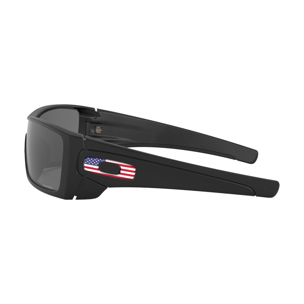 OAKLEY SI Batwolf USA Flag Sunglasses 