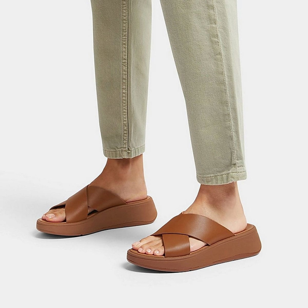 FITFLOP F-Mode Leather Flatform Cross Slides FW5