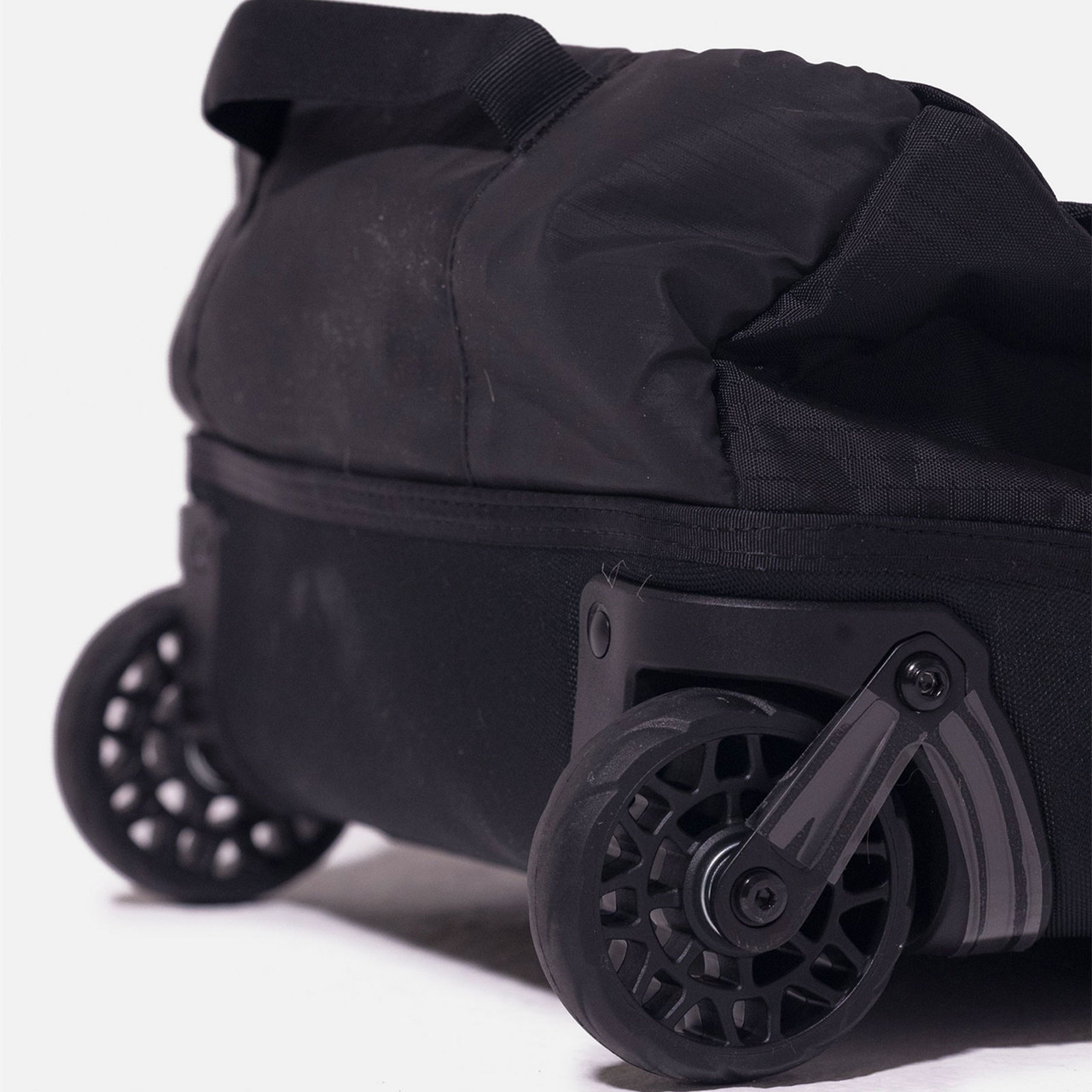 Line Roll Top Ski Bag - Thumbnail 5