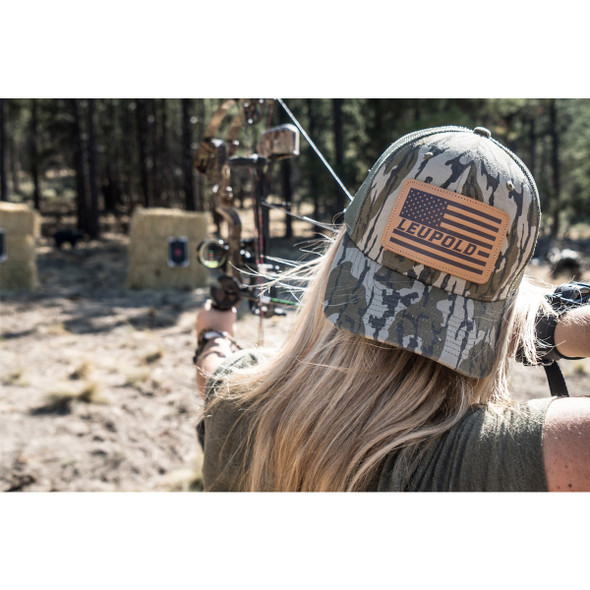 product variation LEUPOLD Bottomland Leather Flag Camo/Green OS Trucker Hat (172600) image