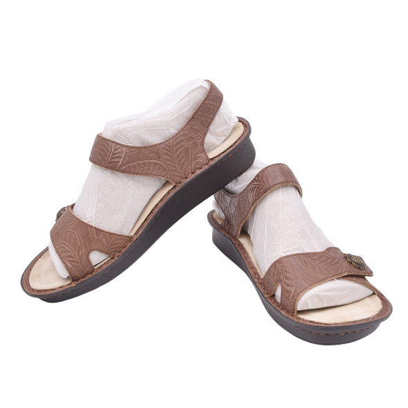 product variation Open Box (Great condition, limited use): ALEGRIA Vienna, Color: Delicut Tawny, Size: 40 (VIE-7608-40) image