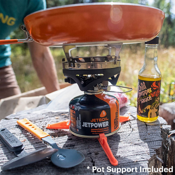 JETBOIL Sumo Carbon Camping and Backpacking Stove Cooking System (SUMOCB)