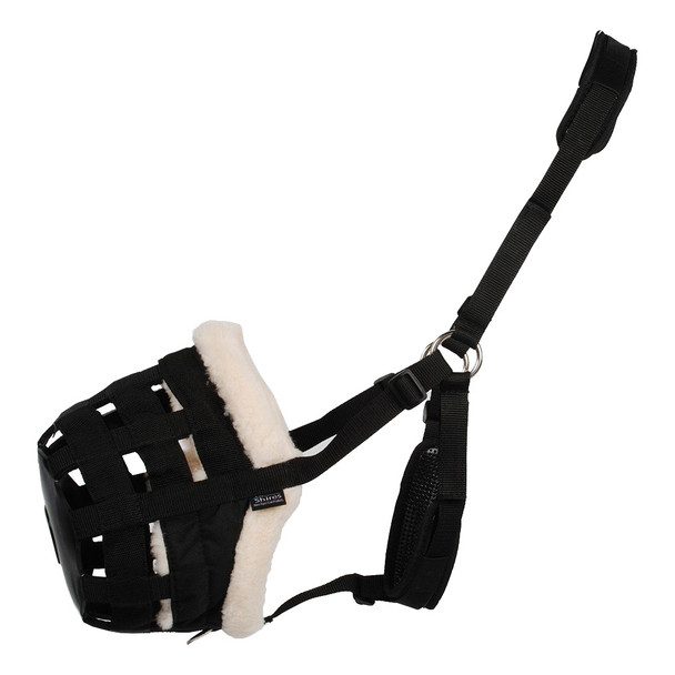 product variation SHIRES Deluxe Comfort Full Black Grazing Muzzle (495NFBLKFULL) image