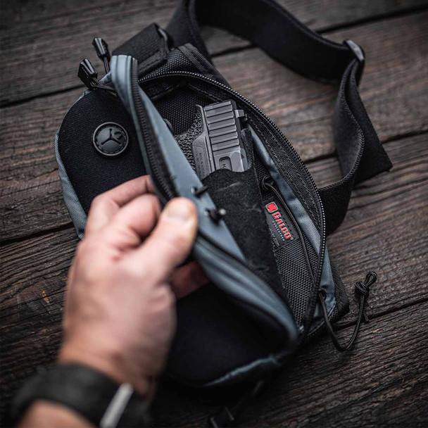 product variation GALCO Fastrax Pac Gray/Black Compact Waistpack (FTPRGBC) image